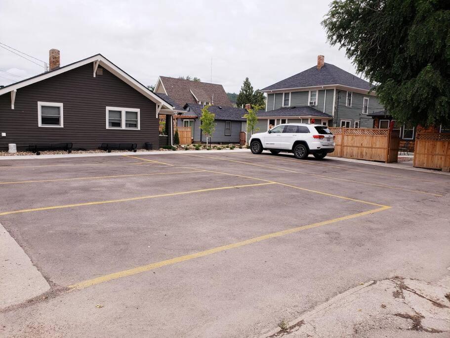 Cozy 2 Bdrm Vacation Rental - 1 Mile To Dtwn Rapid City Eksteriør bilde